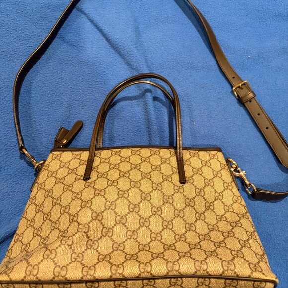 Gucci GG Supreme Coated Canvas 2 Way Tote - Picture 3 of 11